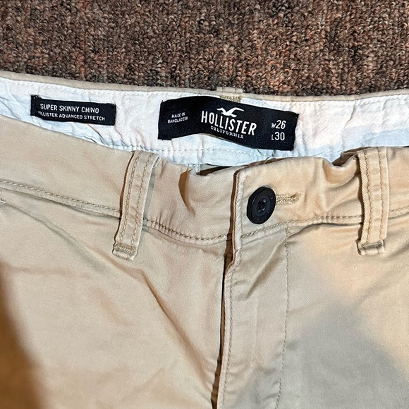 Hollister Men’s Super Skinny Beige Chinos 26/30 - Picture 2 of 3